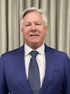 Portrait of Steve Menzles